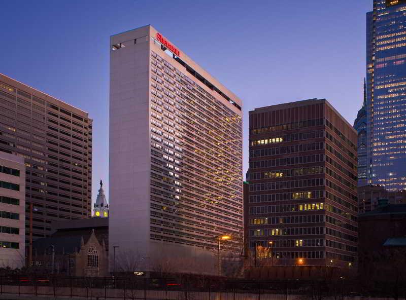 Sheraton Philadelphia Downtown Exterior photo